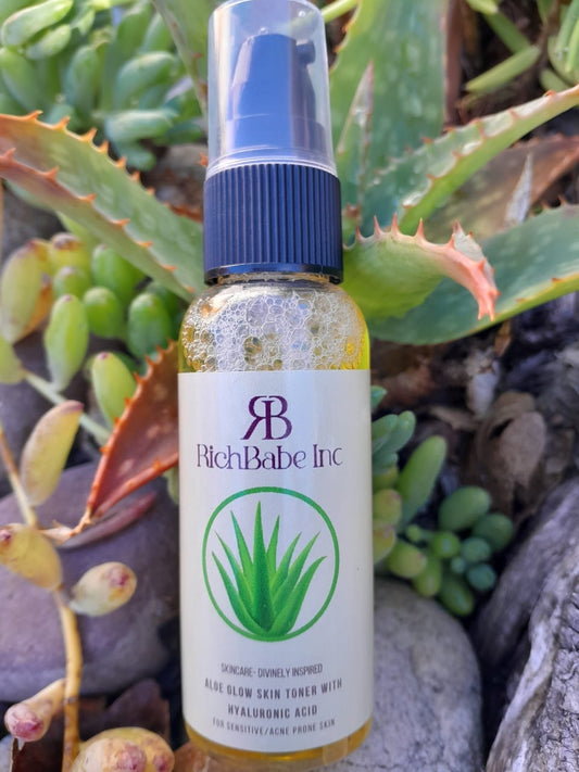 Aloe Glow Skin Toner with Hyaluronic Acid